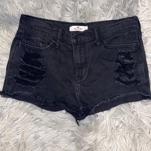Black distressed denim shorts Hollister size 7
